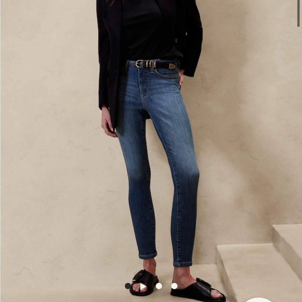 Banana Republic High-Rise Skinny Jeans - size 26 short